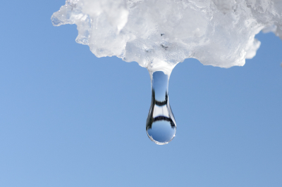 <i class='fa fa-user'></i>&nbsp;Jan Luit&nbsp;|  Smeltende Sneeuw&nbsp; <i class='fa fa-eye'>&nbsp;83</i> &nbsp;<i class='fa fa-thumbs-up'>&nbsp;1</i> &nbsp; <i class='fa fa-comment-o'>&nbsp;3</i>