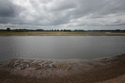 <i class='fa fa-user'></i>&nbsp;nelappelmelk&nbsp;|  Hollands weer aan de IJssel&nbsp; <i class='fa fa-eye'>&nbsp;69</i> &nbsp; <i class='fa fa-comment-o'>&nbsp;2</i>