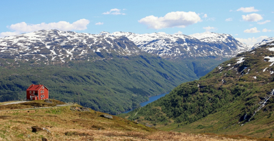 <i class='fa fa-user'></i>&nbsp;Tineke Strijbosch&nbsp;|  Landschap Noorwegen&nbsp; <i class='fa fa-eye'>&nbsp;143</i> &nbsp;<i class='fa fa-thumbs-up'>&nbsp;11</i> &nbsp; <i class='fa fa-comment-o'>&nbsp;15</i>