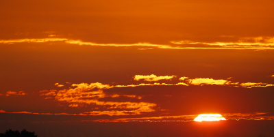 <i class='fa fa-user'></i>&nbsp;Truus Aletta Maan&nbsp;|  Zonsondergang&nbsp; <i class='fa fa-eye'>&nbsp;50</i> &nbsp;<i class='fa fa-thumbs-up'>&nbsp;1</i> &nbsp; <i class='fa fa-comment-o'>&nbsp;1</i>