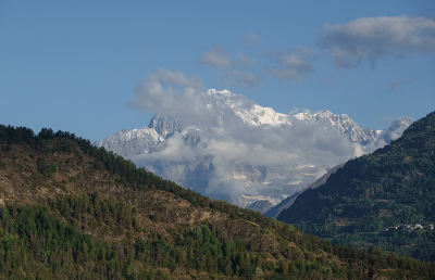 <i class='fa fa-user'></i>&nbsp;Jurgen Maassen&nbsp;|  Mont Blanc&nbsp; <i class='fa fa-eye'>&nbsp;75</i> &nbsp;<i class='fa fa-thumbs-up'>&nbsp;2</i> &nbsp; <i class='fa fa-comment-o'>&nbsp;5</i>