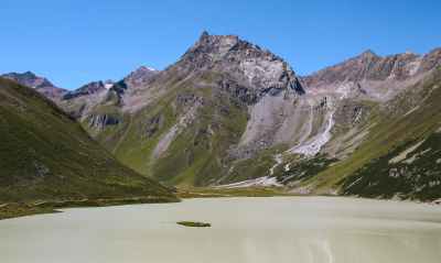 <i class='fa fa-user'></i>&nbsp;Robert Rodenburg&nbsp;|  Rifflsee&nbsp; <i class='fa fa-eye'>&nbsp;95</i> &nbsp;<i class='fa fa-thumbs-up'>&nbsp;4</i> &nbsp; <i class='fa fa-comment-o'>&nbsp;5</i>