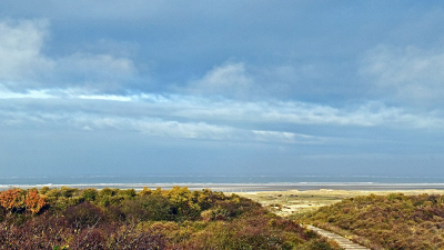 <i class='fa fa-user'></i>&nbsp;kooyammers&nbsp;|  Kust Kwade Hoek III&nbsp; <i class='fa fa-eye'>&nbsp;80</i> &nbsp;<i class='fa fa-thumbs-up'>&nbsp;3</i> &nbsp; <i class='fa fa-comment-o'>&nbsp;4</i>