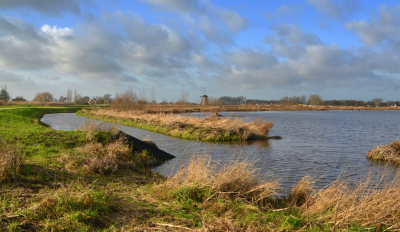 <i class='fa fa-user'></i>&nbsp;B.M.Schouten-Ruis&nbsp;|  Landschap Het Dove Gat&nbsp; <i class='fa fa-eye'>&nbsp;71</i> &nbsp;<i class='fa fa-thumbs-up'>&nbsp;2</i> &nbsp; <i class='fa fa-comment-o'>&nbsp;3</i>