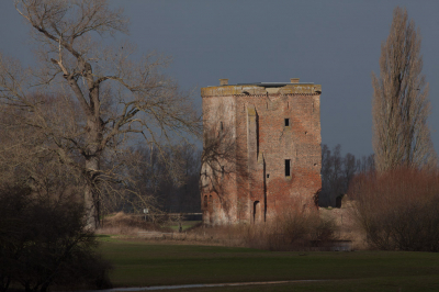 <i class='fa fa-user'></i>&nbsp;Adri Gr Nuelend&nbsp;|  Kasteel De Nijenbeek&nbsp; <i class='fa fa-eye'>&nbsp;153</i> &nbsp; <i class='fa fa-comment-o'>&nbsp;12</i>