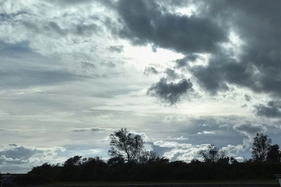 <i class='fa fa-user'></i>&nbsp;A. Soeting&nbsp;|  Wolken&nbsp; <i class='fa fa-eye'>&nbsp;73</i> &nbsp;<i class='fa fa-thumbs-up'>&nbsp;1</i> &nbsp; <i class='fa fa-comment-o'>&nbsp;4</i>