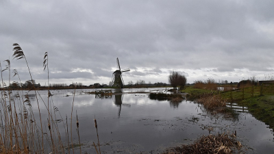 <i class='fa fa-user'></i>&nbsp;kooyammers&nbsp;|  Molen bij  het Doove Gat&nbsp; <i class='fa fa-eye'>&nbsp;95</i> &nbsp;<i class='fa fa-thumbs-up'>&nbsp;4</i> &nbsp; <i class='fa fa-comment-o'>&nbsp;3</i>