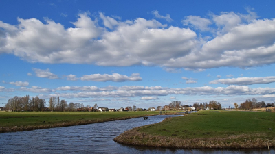 <i class='fa fa-user'></i>&nbsp;kooyammers&nbsp;|  Zicht op Zuidbroek&nbsp; <i class='fa fa-eye'>&nbsp;56</i> &nbsp;<i class='fa fa-thumbs-up'>&nbsp;1</i> &nbsp; <i class='fa fa-comment-o'>&nbsp;3</i>