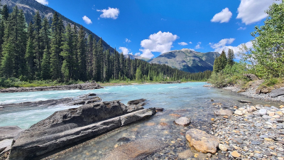 <i class='fa fa-user'></i> Vincent Rijnbende | Kootenay Rivier  <i class='fa fa-eye'> 93</i>  <i class='fa fa-thumbs-up'> 2</i>   <i class='fa fa-comment-o'> 1</i>