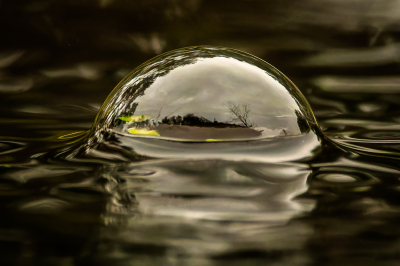 <i class='fa fa-user'></i>&nbsp;Joop Gerretse&nbsp;|  Luchtbel&nbsp; <i class='fa fa-eye'>&nbsp;144</i> &nbsp;<i class='fa fa-thumbs-up'>&nbsp;12</i> &nbsp; <i class='fa fa-comment-o'>&nbsp;10</i>