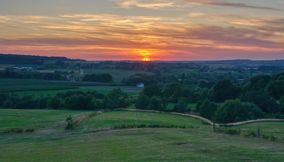<i class='fa fa-user'></i>&nbsp;Jurgen Maassen&nbsp;|  Zonsondergang in het Heuvelland&nbsp; <i class='fa fa-eye'>&nbsp;79</i> &nbsp;<i class='fa fa-thumbs-up'>&nbsp;3</i> &nbsp; <i class='fa fa-comment-o'>&nbsp;2</i>