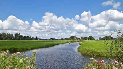 <i class='fa fa-user'></i>&nbsp;kooyammers&nbsp;|  Zicht op Zuidbroek&nbsp; <i class='fa fa-eye'>&nbsp;59</i> &nbsp;<i class='fa fa-thumbs-up'>&nbsp;1</i> &nbsp; <i class='fa fa-comment-o'>&nbsp;5</i>