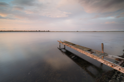 <i class='fa fa-user'></i>&nbsp;Matthijs&nbsp;|  Zonsondergang bij het Veerse Meer&nbsp; <i class='fa fa-eye'>&nbsp;99</i> &nbsp;<i class='fa fa-thumbs-up'>&nbsp;4</i> &nbsp; <i class='fa fa-comment-o'>&nbsp;10</i>