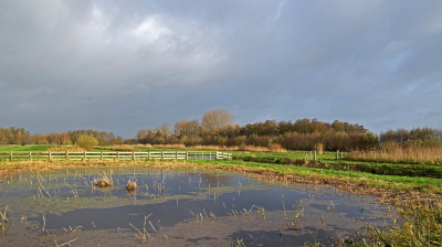 <i class='fa fa-user'></i>&nbsp;kooyammers&nbsp;|  Mooie uithoek&nbsp; <i class='fa fa-eye'>&nbsp;75</i> &nbsp;<i class='fa fa-thumbs-up'>&nbsp;1</i> &nbsp; <i class='fa fa-comment-o'>&nbsp;4</i>