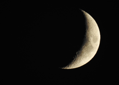 <i class='fa fa-user'></i>&nbsp;Jovanzo&nbsp;|  Maan&nbsp; <i class='fa fa-eye'>&nbsp;78</i> &nbsp;<i class='fa fa-thumbs-up'>&nbsp;2</i> &nbsp; <i class='fa fa-comment-o'>&nbsp;5</i>