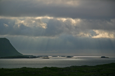 <i class='fa fa-user'></i> Frans Nottrot | Licht op de Lofoten  <i class='fa fa-eye'> 260</i>   <i class='fa fa-comment-o'> 2</i>