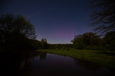 <i class='fa fa-user'></i>&nbsp;Adri Gr Nuelend&nbsp;|  Noorderlicht&nbsp; <i class='fa fa-eye'>&nbsp;94</i> &nbsp;<i class='fa fa-thumbs-up'>&nbsp;5</i> &nbsp; <i class='fa fa-comment-o'>&nbsp;13</i>