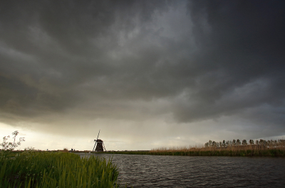 <i class='fa fa-user'></i>&nbsp;Pieter  LJ&nbsp;|  Zware bui boven Achtkante Molen&nbsp; <i class='fa fa-eye'>&nbsp;103</i> &nbsp;<i class='fa fa-thumbs-up'>&nbsp;4</i> &nbsp; <i class='fa fa-comment-o'>&nbsp;10</i>