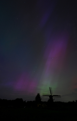 <i class='fa fa-user'></i>&nbsp;Eric Gibcus&nbsp;|  Noorderlicht&nbsp; <i class='fa fa-eye'>&nbsp;91</i> &nbsp;<i class='fa fa-thumbs-up'>&nbsp;8</i> &nbsp; <i class='fa fa-comment-o'>&nbsp;4</i>