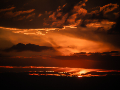 <i class='fa fa-user'></i>&nbsp;Truus Aletta Maan&nbsp;|  Zonsondergang&nbsp; <i class='fa fa-eye'>&nbsp;77</i> &nbsp;<i class='fa fa-thumbs-up'>&nbsp;6</i> &nbsp; <i class='fa fa-comment-o'>&nbsp;10</i>