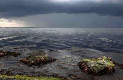 Nature picture: 1. Onweersbui boven het Grevelingenmeer