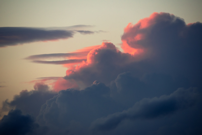 <i class='fa fa-user'></i>&nbsp;ErnovanDoorn&nbsp;|  Mooie wolkenlucht&nbsp; <i class='fa fa-eye'>&nbsp;41</i> &nbsp; <i class='fa fa-comment-o'>&nbsp;1</i>