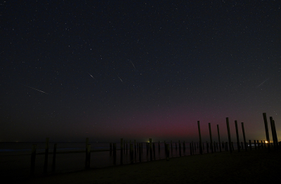 <i class='fa fa-user'></i>&nbsp;Eric Gibcus&nbsp;|  Perse�den-meteorenzwerm&nbsp; <i class='fa fa-eye'>&nbsp;103</i> &nbsp;<i class='fa fa-thumbs-up'>&nbsp;4</i> &nbsp; <i class='fa fa-comment-o'>&nbsp;6</i>