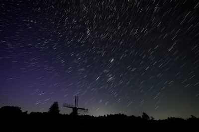 <i class='fa fa-user'></i>&nbsp;Eric Gibcus&nbsp;|  Perse�den-meteorenzwerm&nbsp; <i class='fa fa-eye'>&nbsp;77</i> &nbsp;<i class='fa fa-thumbs-up'>&nbsp;1</i> &nbsp; <i class='fa fa-comment-o'>&nbsp;3</i>