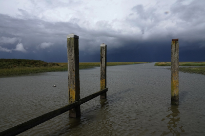 <i class='fa fa-user'></i>&nbsp;Ben Aalders&nbsp;|  Weersverandering Waddenzee&nbsp; <i class='fa fa-eye'>&nbsp;65</i> &nbsp; <i class='fa fa-comment-o'>&nbsp;3</i>