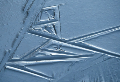 <i class='fa fa-user'></i>&nbsp;Truus Aletta Maan&nbsp;|  IJs vormen&nbsp; <i class='fa fa-eye'>&nbsp;50</i> &nbsp;<i class='fa fa-thumbs-up'>&nbsp;2</i> &nbsp; <i class='fa fa-comment-o'>&nbsp;4</i>