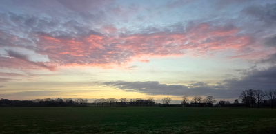 <i class='fa fa-user'></i> guidomwm |  Landschap bij Zonsopgang  <i class='fa fa-eye'> 28</i>   <i class='fa fa-comment-o'> 1</i>