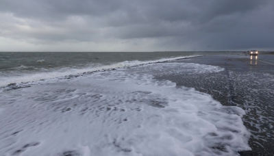 <i class='fa fa-user'></i>&nbsp;ko katsman&nbsp;|  Brouwersdam&nbsp; <i class='fa fa-eye'>&nbsp;67</i> &nbsp;<i class='fa fa-thumbs-up'>&nbsp;2</i> &nbsp; <i class='fa fa-comment-o'>&nbsp;3</i>