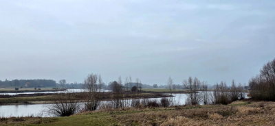 <i class='fa fa-user'></i>&nbsp;guidomwm&nbsp;|  Landschap met Rivier de IJssel en zijtak&nbsp; <i class='fa fa-eye'>&nbsp;8</i> &nbsp; <i class='fa fa-comment-o'>&nbsp;0</i>