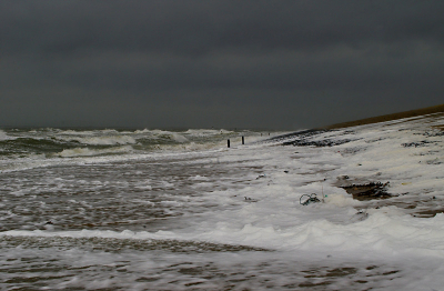 <i class='fa fa-user'></i> M. ten Wolde | Stormwind over de Noordzee  <i class='fa fa-eye'> 179</i>   <i class='fa fa-comment-o'> 5</i>
