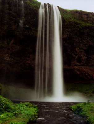 <i class='fa fa-user'></i> rixte | Seljalandsfoss  <i class='fa fa-eye'> 206</i>   <i class='fa fa-comment-o'> 0</i>