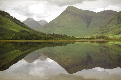 <i class='fa fa-user'></i>&nbsp;NicoBeun&nbsp;| -&nbsp; <i class='fa fa-eye'>&nbsp;435</i> &nbsp; <i class='fa fa-comment-o'>&nbsp;2</i>