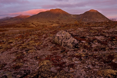 <i class='fa fa-user'></i> Timo de Kruif | Zonsopkomst Rondane  <i class='fa fa-eye'> 149</i>   <i class='fa fa-comment-o'> 1</i>