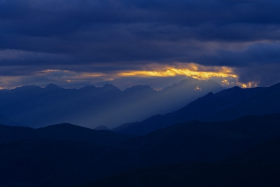 Gewitterstimmung im Nationalpark Nockberge in Kaernten