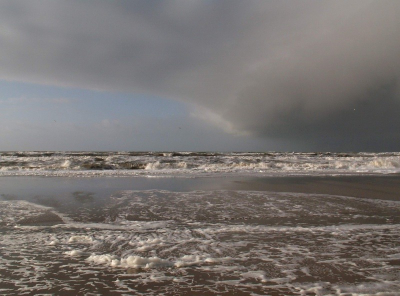 <i class='fa fa-user'></i> jannie | Strand Katwijk  <i class='fa fa-eye'> 188</i>   <i class='fa fa-comment-o'> 5</i>