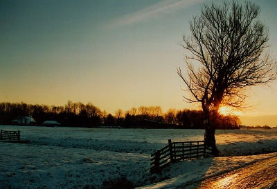 's ochtends rond een uur of half 10 deze zonsopgang na een flinke sneeuwbui