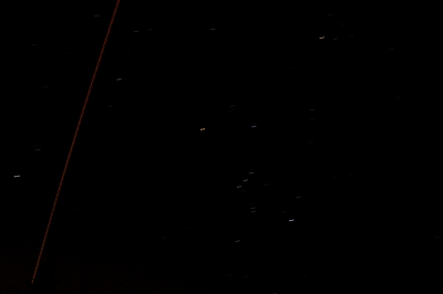 Ondanks de kou (-25) ben ik toch een poosje naar buiten gegaan.
Heb dus deze foto kunnen maken.
De sterren lijken bewogen ik weet niet hoe dat komt.
Op het origineel op 100% zijn ze wel goed.